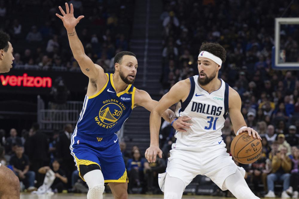 渐从保守趋 渐从保守趋